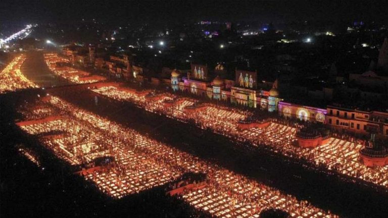 Ayodhya Diwali: रामलला की प्राण प्रतिठा के बाद दिवाली को खास बनाने की गई तैयारी