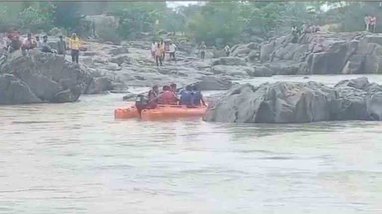 जांजगीर-चांपा में पिकनिक मनाने गए दो युवक हसदेव नदी में बहे, खोजबीन जारी