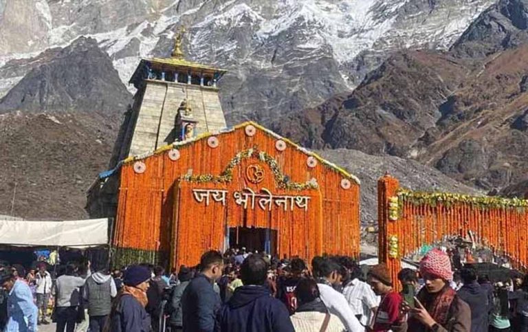 केदारनाथ धाम के कपाट हुए बंद, अब बदरीनाथ धाम के कपाट 17 नवंबर को होंगे बंद