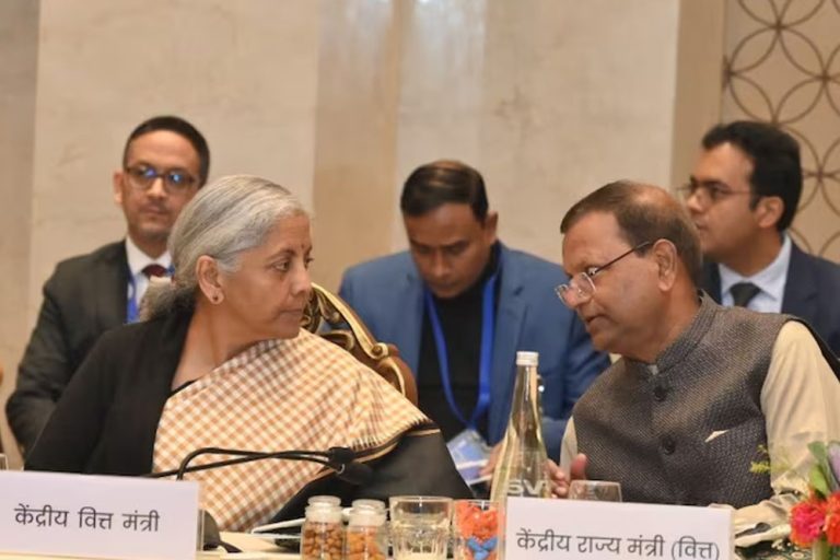 GST Council Meet को लेकर आया बड़ा अपडेट, टल गया इंश्योरेंस पॉलिसी में दर कटौती का फैसला