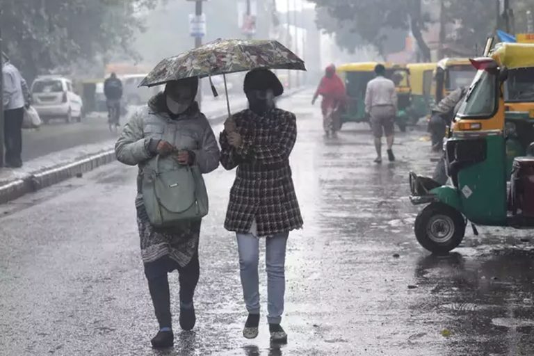 उत्तरी अंचल में बर्फबारी से मध्य प्रदेश में फिर एक बार न्यूनतम तापमान में फिर से गिरावट दर्ज, ओले गिरने के भी आसार