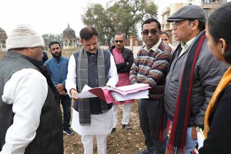 उप मुख्यमंत्री शुक्ल ने कहा- नैकहाई शौर्य स्मारक के कार्य समय-सीमा में करें पूर्ण