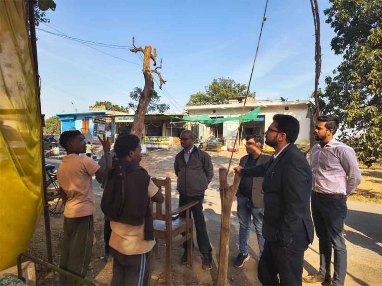 छत्तीसगढ़-महासमुंद में वरिष्ठ सहकारी निरीक्षक एवं प्रभारी सहकारिता विस्तार अधिकारी को कारण बताओ नोटिस