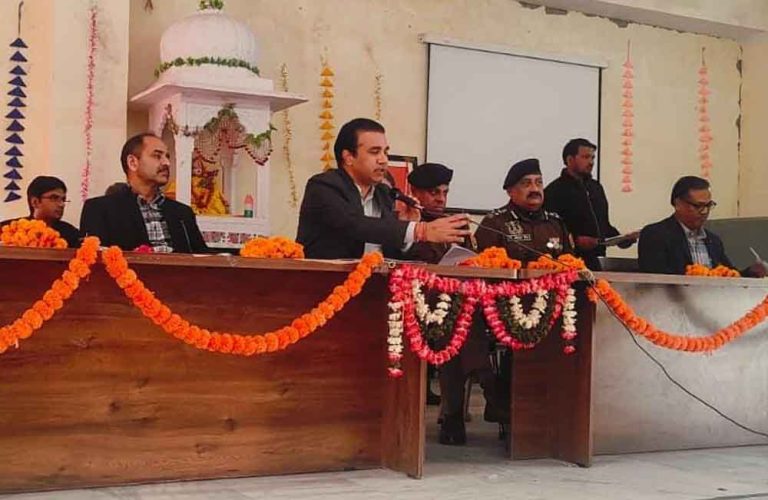 राजस्थान-संयुक्त प्रतियोगी परीक्षा को लेकर कलेक्टर एवं पुलिस आयुक्त ने ली बैठक