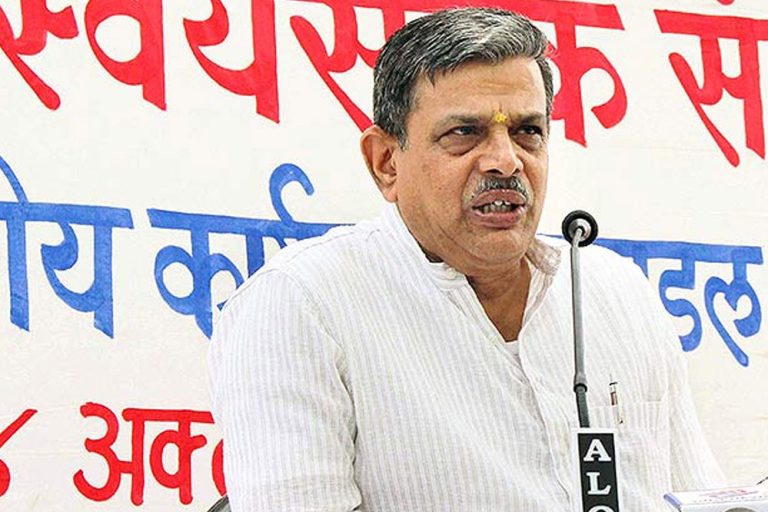 अपने देश को इंडिया नहीं भारत कहना चाहिए : सरकार्यवाह दत्तात्रेय होसबाले