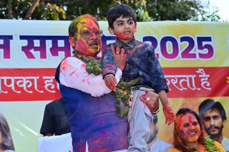 प्रेस क्लब के रिनोवेशन के लिए 1 करोड़ रुपये की घोषणा पर पत्रकारों ने जताया आभार