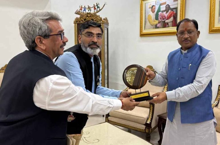 मुख्यमंत्री साय को आईआईएम रायपुर के पब्लिक लीडरशिप प्रोग्राम में शामिल होने का मिला आमंत्रण