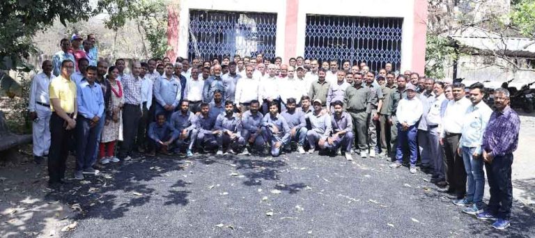 एम.पी. ट्रांस्को में मनाया गया राष्ट्रीय लाइनमैन दिवस, जबलपुर में 90 लाइनमैन किये गये सम्मानित