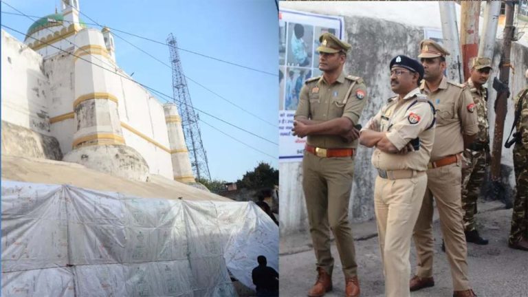 यूपी में होली के मौके पर अलर्ट, संभल से लेकर शाहजहांपुर तक मस्जिदो को तिरपाल से ढकी गईं, नमाज का भी बदला समय