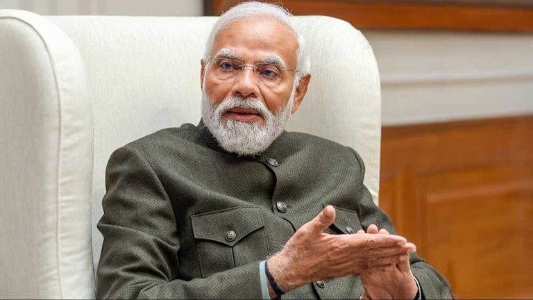 प्रधानमंत्री  मोदी महिला दिवस पर महिलाओं को सौंपेंगे अपने सोशल मीडिया अकाउंट