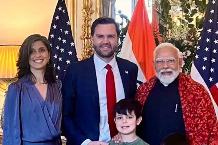भारत पहुंचे US उपराष्ट्रपति जेडी वेंस, जानिए 4 दिनों की यात्रा का पूरा शेड्यूल