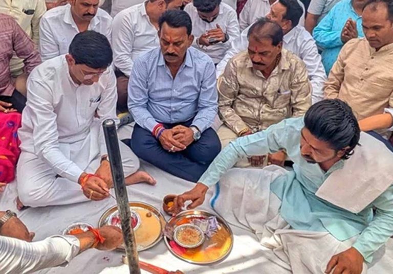 एमआर-10 से एमआर-12 (ग्राम कुमैडी–भंगिया) को जोड़ने वाली सड़क का काम हुआ शुरू