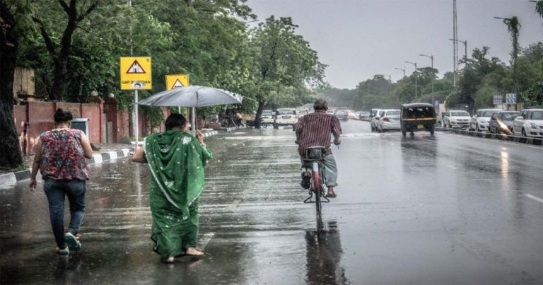 मौसम विभाग का Rain Alert: 26, 27, 28, 29, और 30 अप्रैल को भयंकर बारिश का अलर्ट, गर्जना और बिजली गिरने की चेतावनी