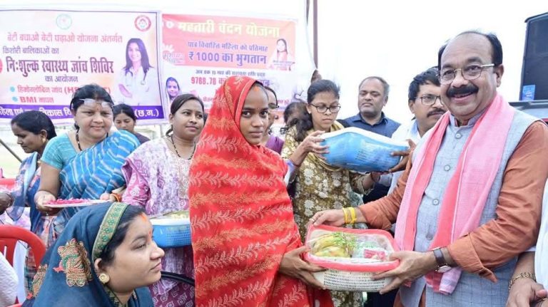 उप मुख्यमंत्री ने गौरव पथ, सीसी रोड और मुक्तिधाम  सहित 70 लाख रुपए के कार्यों की घोषणा