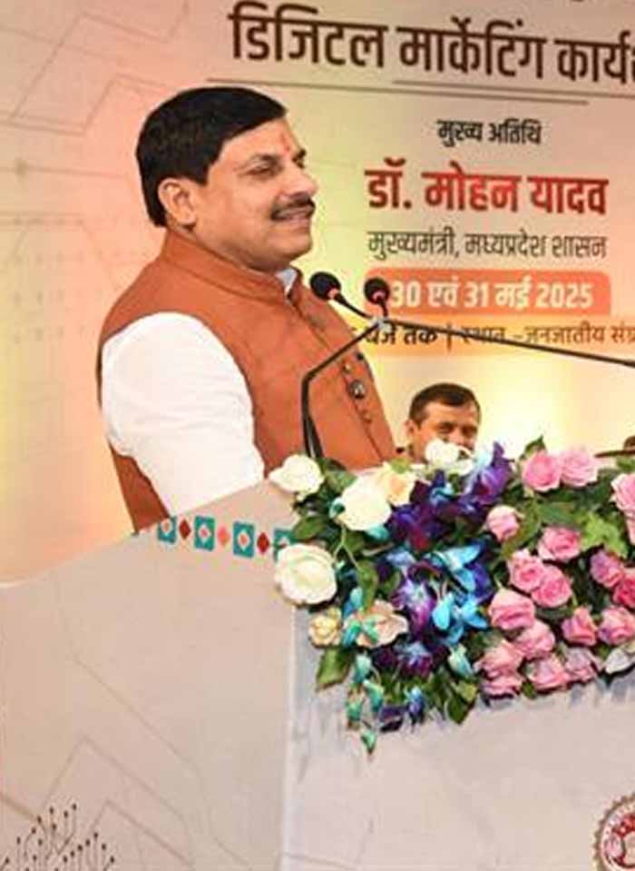 लोकतांत्रिक व्यवस्था को मजबूत करने का प्रभावी माध्यम है सोशल मीडिया : मुख्यमंत्री डॉ. यादव