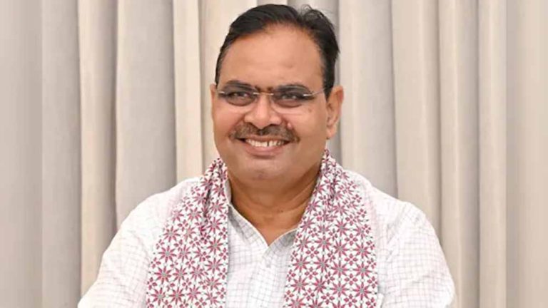 मुख्यमंत्री भजनलाल शर्मा ने सीएमओ में बुलाई आपात बैठक, मंत्रियों के साथ मौजूदा हालात पर गहन मंथन