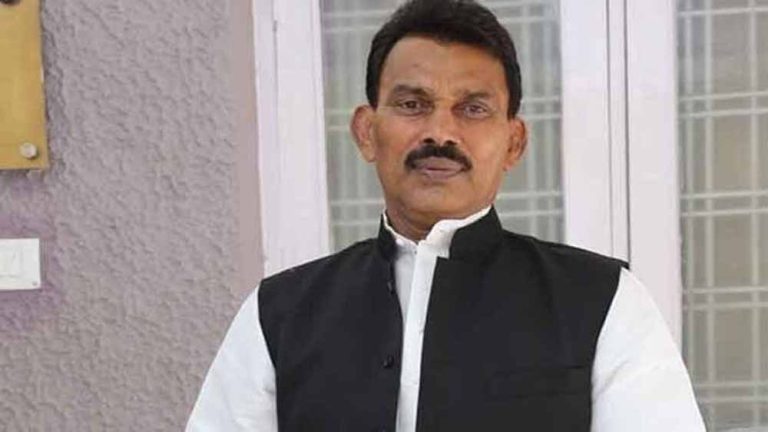 जल संसाधन मंत्री सिलावट ने भारत रत्न डॉ. विश्वेश्वरैया की प्रतिमा का अनावरण किया