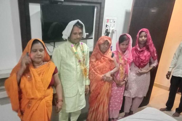 कैलासर का मोनू राज दलाल के जरिए रोहतास की काजल कुमारी से शादी रचाने पहुंचा, फिर हुआ  …….