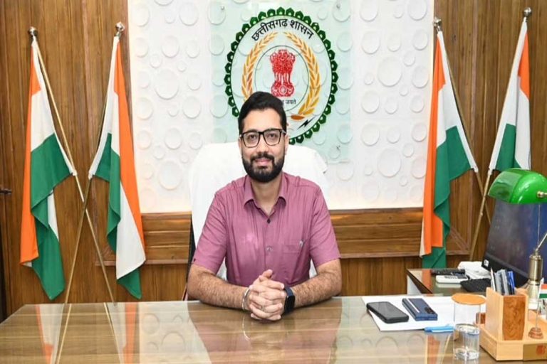 किसानों को समय पर खाद-बीज मिलना सुनिश्चित हो-कलेक्टर