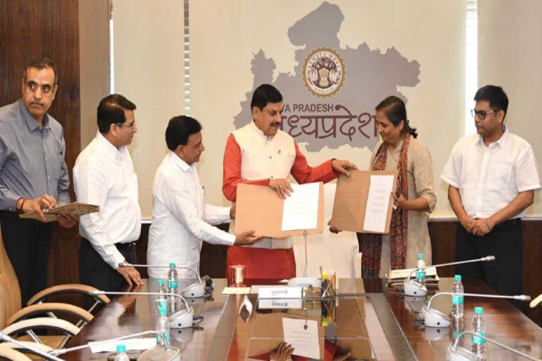 मध्यप्रदेश राज्य नीति आयोग ने चार एनजीओ के साथ किये एमओयू