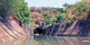 गंगनहर में पानी चोरी की बढ़ती घटनाओं को रोकने सिंचाई विभाग ने की कार्रवाई, कई अवैध पाइप जब्त