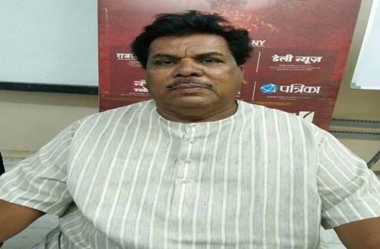 पीएम मोदी और ऑपरेशन सिंदूर पर आपत्तिजनक पोस्ट करना पड़ा भारी,  कांग्रेस के पूर्व विधायक अरुण तिवारी गिरफ्तार