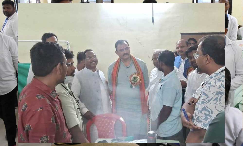मेगा कैंप से ग्रामीणों को मिलेगा समुचित स्वास्थ्य लाभ – स्वास्थ्य मंत्री