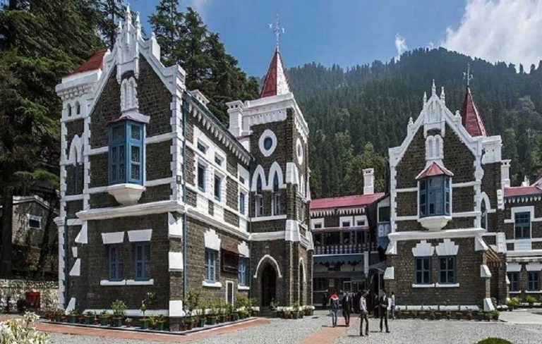 उत्तराखंड में पंचायत चुनाव पर हाई कोर्ट की रोक, रिजर्वेशन को लेकर स्थिति स्पष्ट नहीं होने के कारण का हवाला