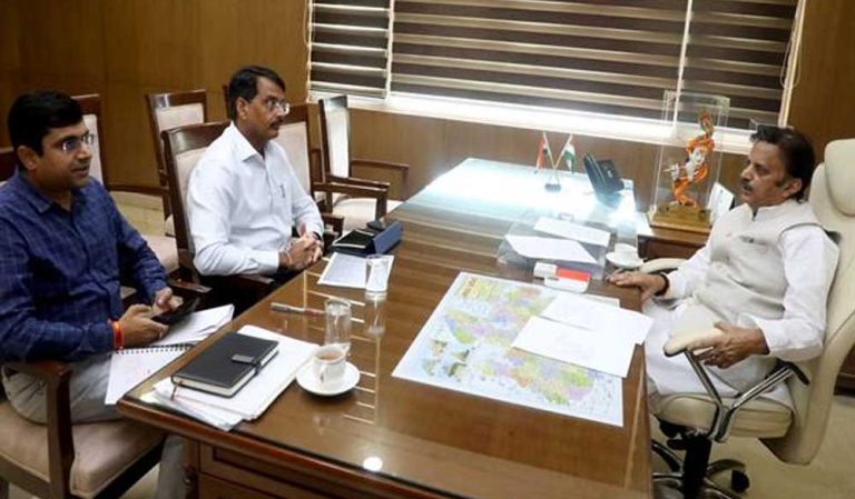 मेडिकल कॉलेज में आवश्यकतानुसार मैनपॉवर की व्यवस्था के लिए तैयार करें प्रस्ताव: उप मुख्यमंत्री शुक्ल