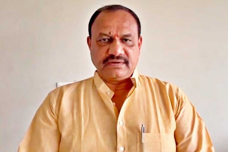 टीपीसीसीके अध्यक्ष बी. महेश कुमार ने केंद्र सरकार से माओवादियों के साथ शांति वार्ता शुरू करने की मांग