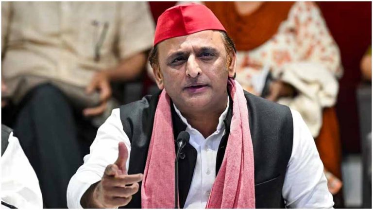 अखिलेश यादव ने विधानसभा चुनाव 2027 को लेकर साफ किया अपना रूख, इंडिया गठबंधन बरकरार, सपा-कांग्रेस साथ रहेंगे