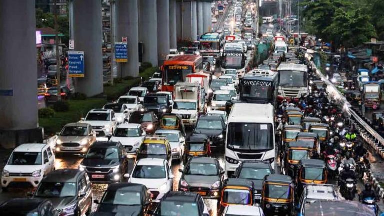 देशभर में वाहनों की संख्या 2050 तक दोगुने से अधिक हो जाएगी, सबसे ज्यादा होंगे इस श्रेणी के वाहन