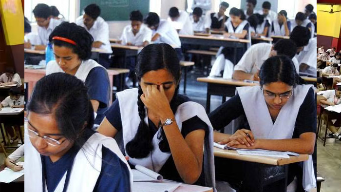 धर्मेंद्र प्रधान का बड़ा ऐलान, अब से सीबीएसई बोर्ड कक्षा 10वीं की परीक्षाएं साल में दो बार होंगी