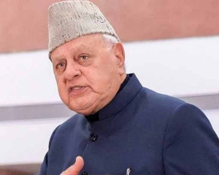 जम्मू-कश्मीर को राज्य का दर्जा न मिलने पर फारूक अब्दुल्ला ने दे दी बड़ी वॉर्निंग, ‘अब चुप नहीं बैठेंगे’