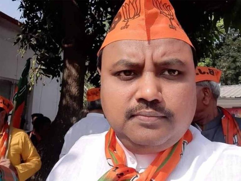 शंभू शरण पटेल ने कहा- तेजस्वी यादव मानसिक रूप से बीमार हैं और उन्हें इलाज की सख्त जरूरत है
