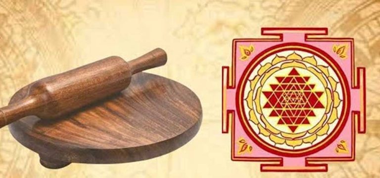 क्या आपके चकला-बेलन से जुड़ा है भाग्य? जानें वास्तु शास्त्र की मान्यता