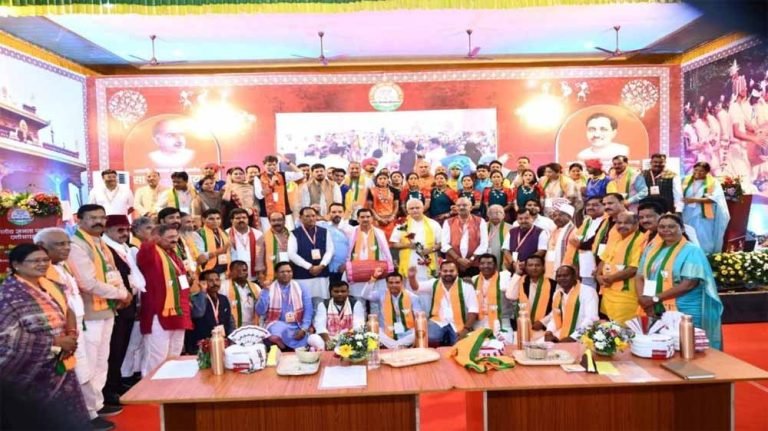 तीन दिवसीय भाजपा प्रशिक्षण शिविर का अंतिम दिन, सीएम साय बोले-जनप्रतिनिधियों को बेहतर ढंग से काम करने में  मिलती है मदद