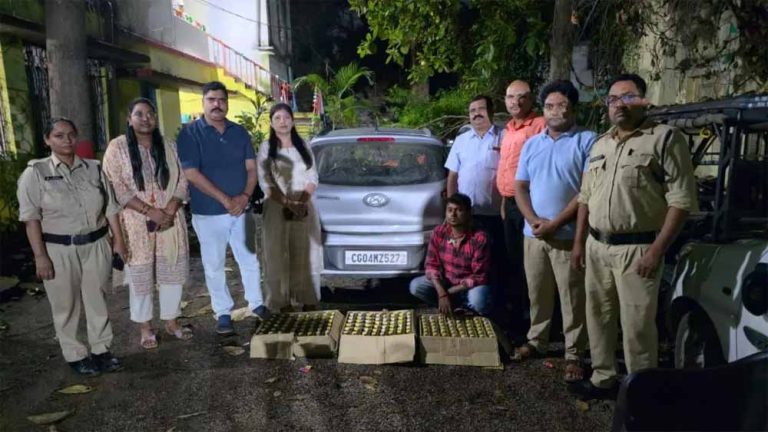 शराब घोटाला उजागर: आबकारी टीम ने नकली होलोग्राम के साथ शराब जब्त की, 1 गिरफ्तार