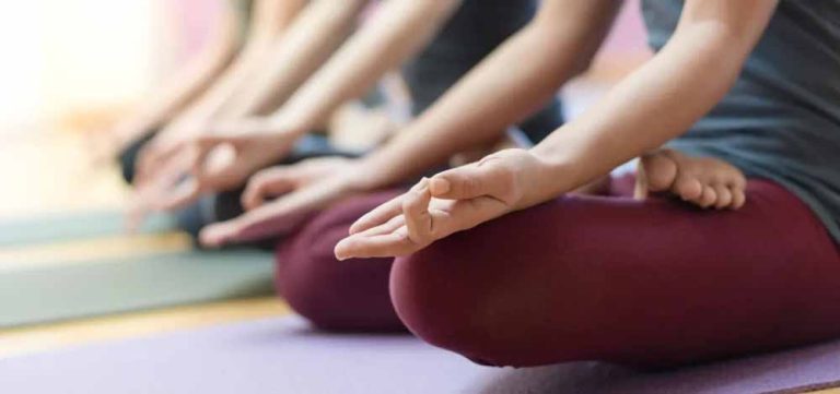 ब्लड सर्कुलेशन बढ़ाने वाले 3 असरदार योगासन: नसों की ब्लॉकेज होगी दूर, शरीर रहेगा लचीला
