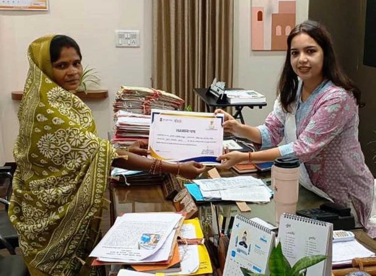 ग्रामीण आजीविका मिशन की सफलता की मिसाल बनीं लखपति दीदी, रायपुर में हुआ सम्मानित