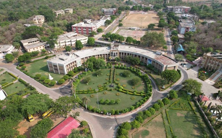 चित्रकूट ग्रामोदय विश्वविद्यालय को UGC से मिला श्रेणी-1 का दर्जा, मिली पूर्ण स्वायत्तता