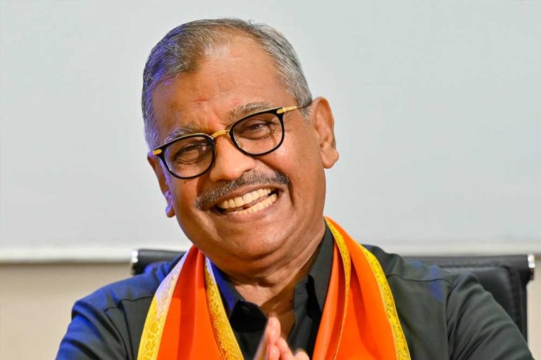 संजय दत्त अगर हथियार के बारे में बता देते तो मुंबई में नहीं होते धमाके: उज्ज्वल निकम