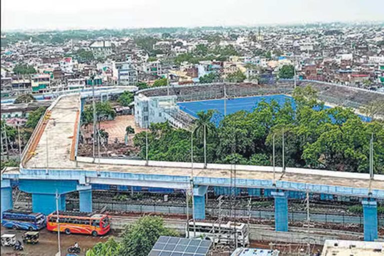 कार्य रोके नहीं बल्कि गुणवत्ता, डिजाइन, निर्माण के बेहतर पर्यवेक्षण सुनिश्चित करने की पहल