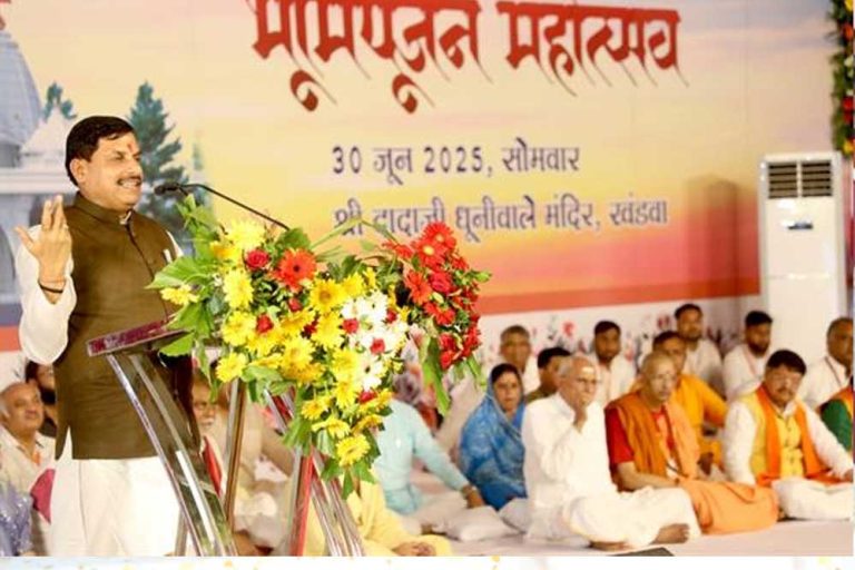 भक्तों की बरसों की कामना भूमि-पूजन के साथ हुई पूर्ण: मुख्यमंत्री डॉ. यादव