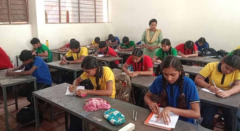 रायगढ़ की ऐतिहासिक उपलब्धि: परख सर्वेक्षण 2025 में प्रथम स्थान