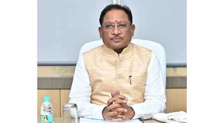 इलेक्ट्रॉनिक्स एवं सूचना प्रौद्योगिकी विभाग के कार्यों की मुख्यमंत्री  साय ने की समीक्षा