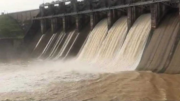 तवा बांध से पानी छोड़ा गया, प्रशासन ने जारी किया अलर्ट