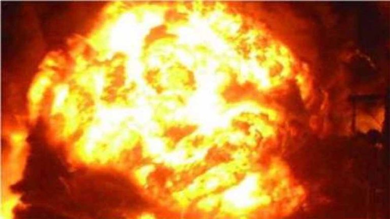 पटाखा फैक्ट्री में विस्फोट से थर्राया थाईलैंड, 9 की जान गई, खेतों तक फैला मलबा