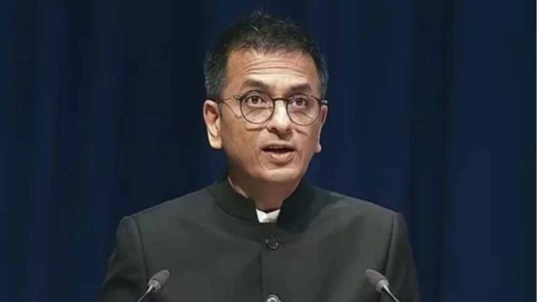 रिटायर होने के बाद भी पूर्व CJI चंद्रचूड़ ने नहीं खाली किया बंगला, अब SC ने केंद्र को लिखा पत्र