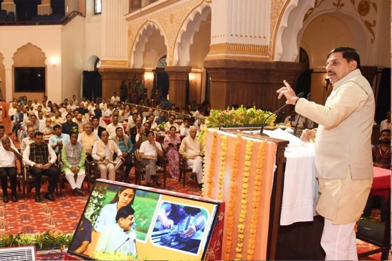 स्किल ही करेंसी है, युवाओं के लिए आईटी और एग्रीकल्चर क्षेत्र में शुरू हुए रोजगारपरक कोर्स: मुख्यमंत्री डॉ. यादव